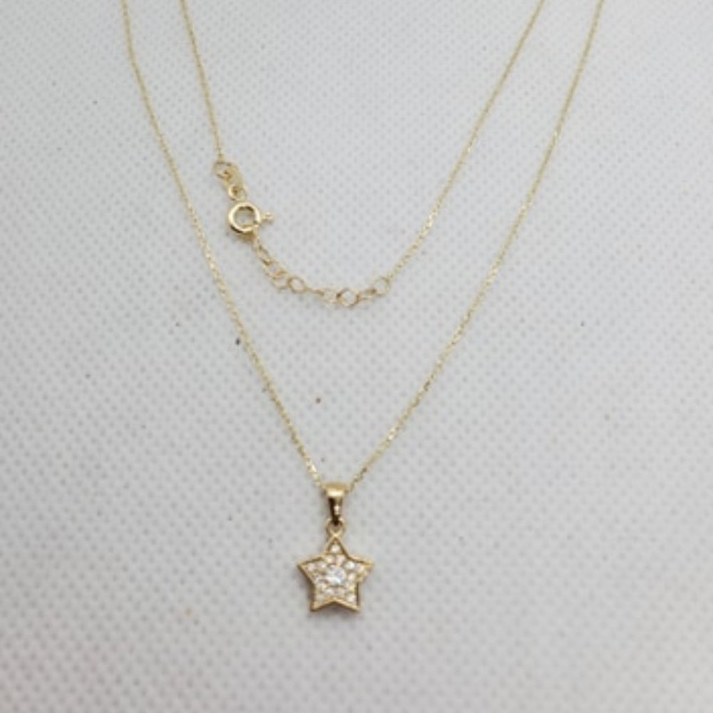 14 KT ITALIAN GOLD CHAIN AND CZ STAR PENDANT - Picture 5 of 7
